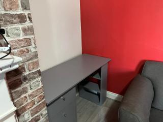 Ovington Grove 2 fully equipped kitchen free parking 3 bedrooms Netflix - 5