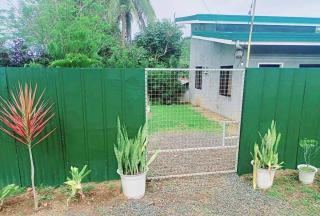King Arts Bed and Breakfast with WiFi and Netflix! Near Bluemoon and Angelfields - Silang - 5