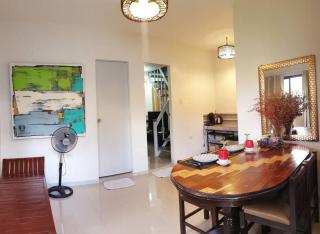 King Arts Bed and Breakfast with WiFi and Netflix! Near Bluemoon and Angelfields - Silang - 4