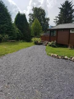 Cosy Cabin In Snowdonia with Views Wi-Fi Dog Friendly & Parking - 4