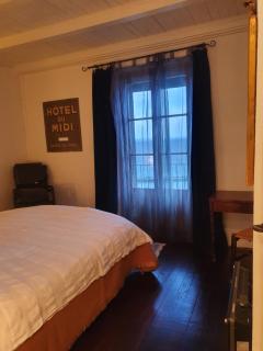 A Room with a View - Maisonnette dans bourg médiéval au bord du Lac Léman - 1