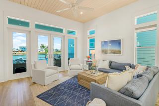 Foxtail Poolside Escape Reserve at St Charles Bay - Rockport - 4