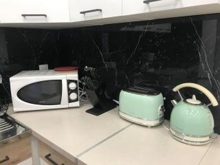 Grande maison rénovée, 10 pers, métro 7 min, Paris centre 20 min, supermarché 100 m - 3