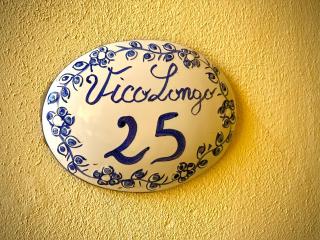 Vico Longo 25 - Ensuit flat in the heart of Naples - 9