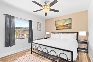 Beso del Sol Resort in Dunedin - Perfect Location & Relaxation! - 2