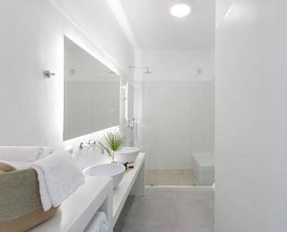 Seanfinity Beachfront Suites - 3