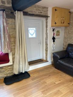 Cotswold Coombe Cottage - 4