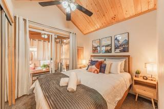 Tiny Haven Spacious Feel, BBQ & Peak Views - 8