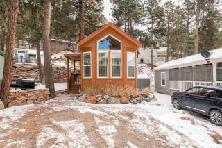 Tiny Haven Spacious Feel, BBQ & Peak Views - 2