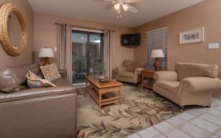 Romar Village 622 condo - 8