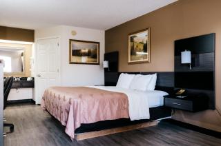Quality Inn Johnson City I-26 exit 17 - Johnson City - 7