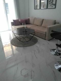 Luxurious Apartment in the Heart of Thessaloniki - 4
