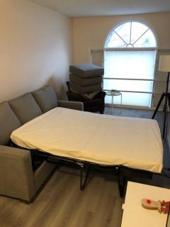 unit #301 Mountain view 2BR in Canmore Down town - 2
