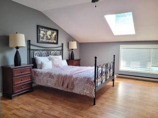 Whispering Pines Riverside Retreat - Coboconk - 5