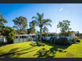 Top of the Lake Holiday Units - Merimbula - 2