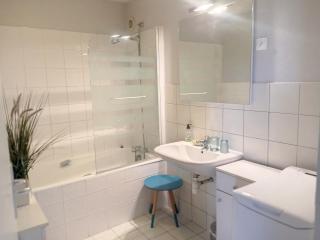 Appartement lumineux avec ascenseur, balcon et wifi gratuit à Granville - FR-1-361-123 - Granville - 9