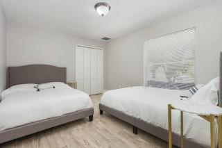 Surfing on Surfside - Sleeps 12, Heated Pool & Jacuzzi - Cape Coral - 5