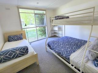 Russell Falls Holiday Cottages - National Park - 3