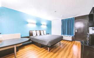 Americas Best Value Inn Beeville - 1