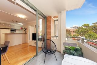 Spacious & Cosy 2 Bedroom Apartment in Darling Harbour - Sydney - 7