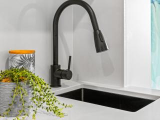 urban oasis in the heart of town - 8