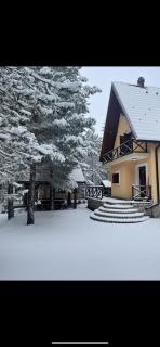 Vikendica Vjeverica - Risovac - 0