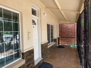 Big Family, Close to All, duplex A and B Downtown UTEP Hospitals - 4