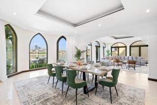 Villa Grande on Palm Jumeirah - 6 BR + kids room - Dubai - 4