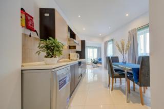 Sapphire Residences - Apartments & Penthouse In Central Sliema By Shortletsmalta - Sliema - 4