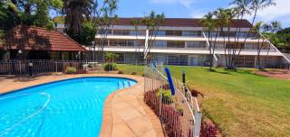 Club Cabana 12 - Sleeps 6 - Perfect Holiday Destination - 2