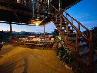 Jungle bar Resto & Cottages - 4