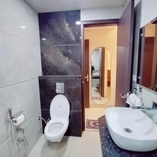 Hotel Luxuria - Ludhiana - 9