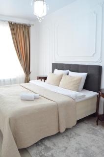 Golden Park Hotel - 2