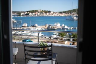 Apartments Up&Up - Rogoznica - 7