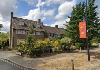 Great 5-Bedroom House in Thornton Road sleeps 14+ - Londra - 0