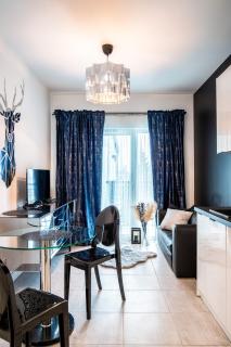 Nowoczesny apartament GLAMOUR Łódź z prysznicem pośrodku - dostęp na kod, parking - 8