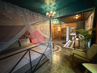 T-House BKK 2Floors near BTS with swimming pool and free Wifi - Khlong Toei - 9