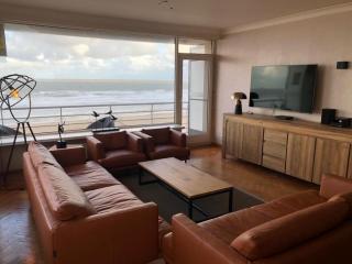 Beautiful and Spacious Holiday apartment with Seaview T27 - Oostende - 9