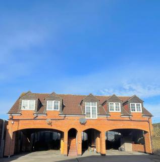 Clyde Court Apartments, Aldershot - 1