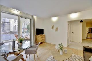 Le Bienheureux Beau T2 en plein centre avec grande Terrasse - Bordeaux - 9