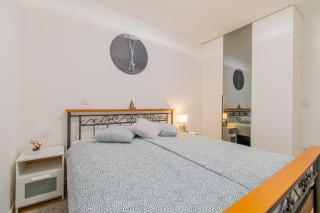 Flexible SelfCheckIns 42 - Zagreb - Luxury - Garage Parking - Loggia - Brand New - Zagreb - 6