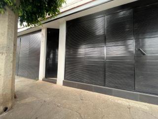 BEAUTIFUL PRIVATE HOUSE in the downtown with 3 floors - 6