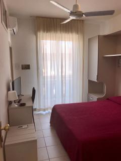 Hotel Rivamare Only Room Breakfast - Cervia - 7
