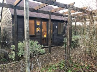Garden Studio - Benson - 9