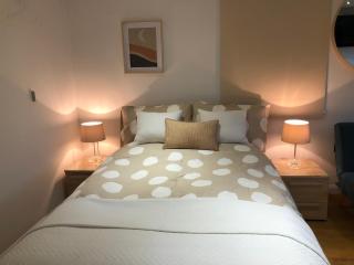 Garden Studio - Benson - 2