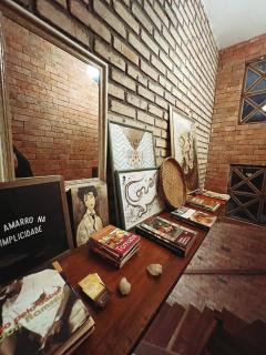 Casa Lipe & Rafa Linda casa com árvores - 9