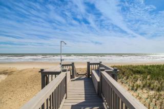 Small Pleasures - Oak Island - 9