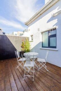 Newly Refurbished Traditional Cottage Blackrock - Blackrock - 9