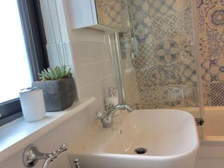Newly Refurbished Traditional Cottage Blackrock - Blackrock - 3