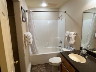 Faithful Street Inn - West Yellowstone - 7